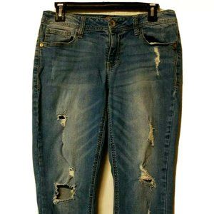 Seven 7 Women's Size 6 Slim Straight Leg Distressed Blue Jeans